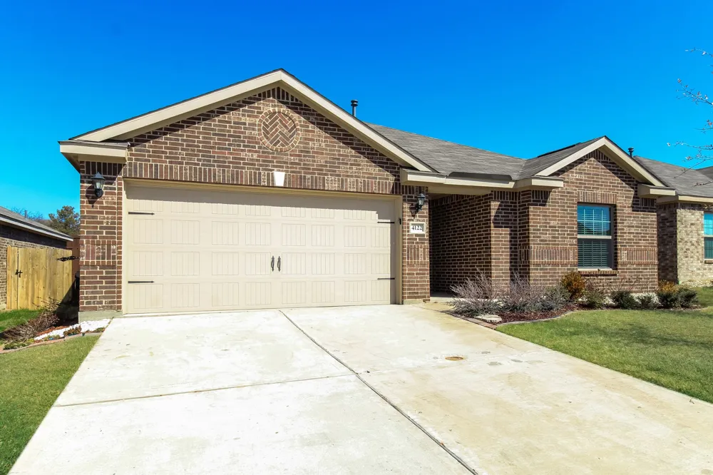 4122 Perch Drive Forney, TX 75126