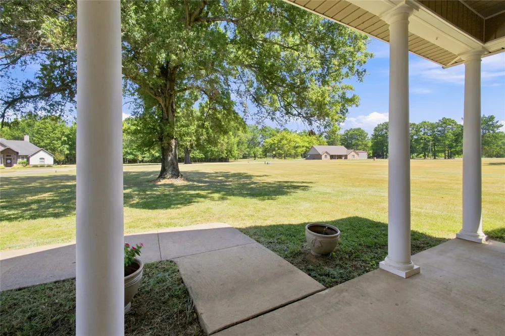 115 Barkman Creek Trace Rd Hooks, TX 75561