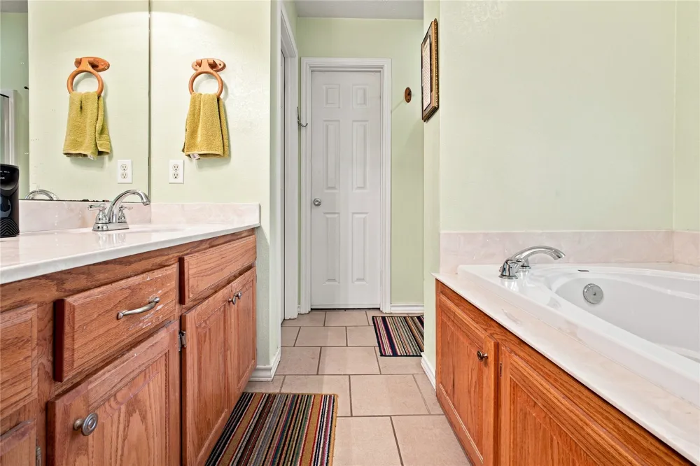 115 Barkman Creek Trace Rd Hooks, TX 75561