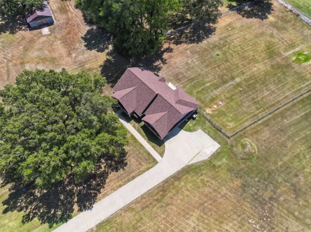 115 Barkman Creek Trace Rd Hooks, TX 75561