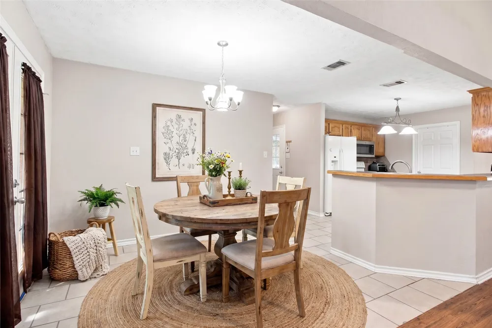 115 Barkman Creek Trace Rd Hooks, TX 75561