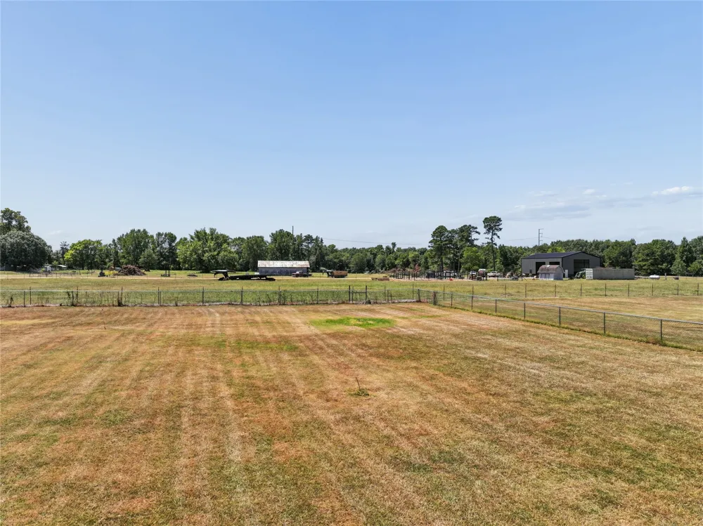 115 Barkman Creek Trace Rd Hooks, TX 75561