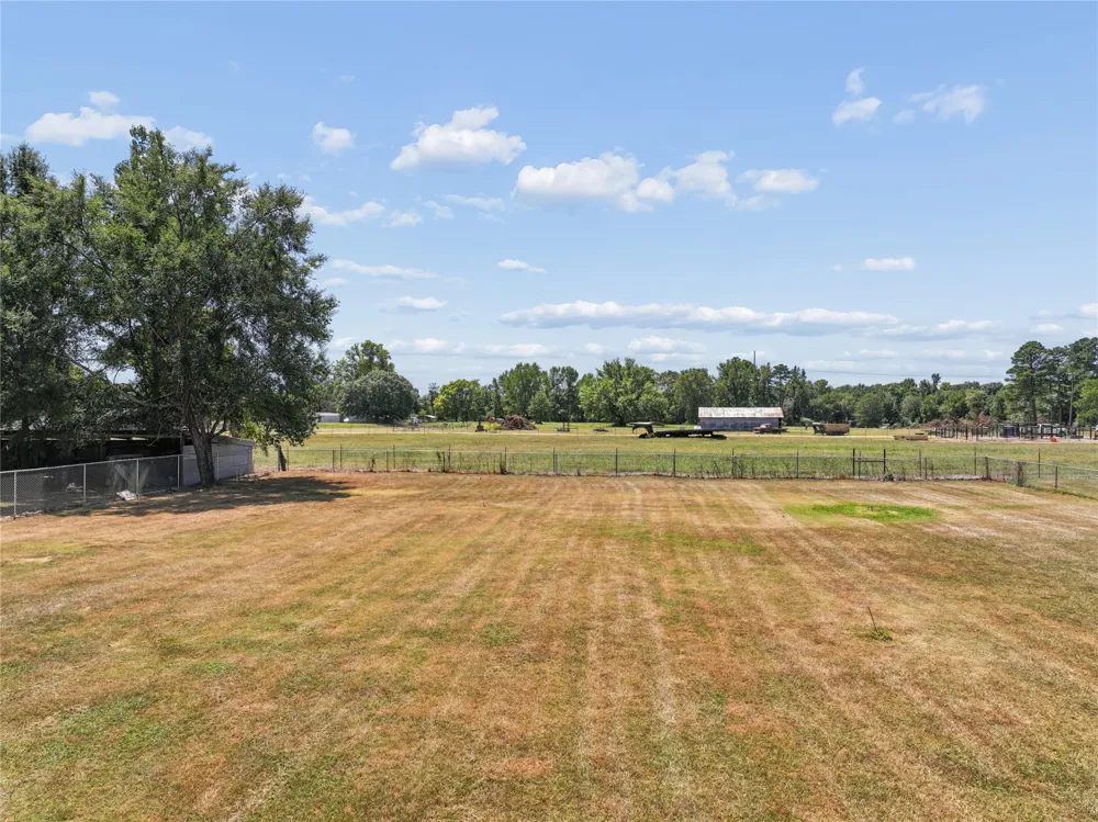 115 Barkman Creek Trace Rd Hooks, TX 75561