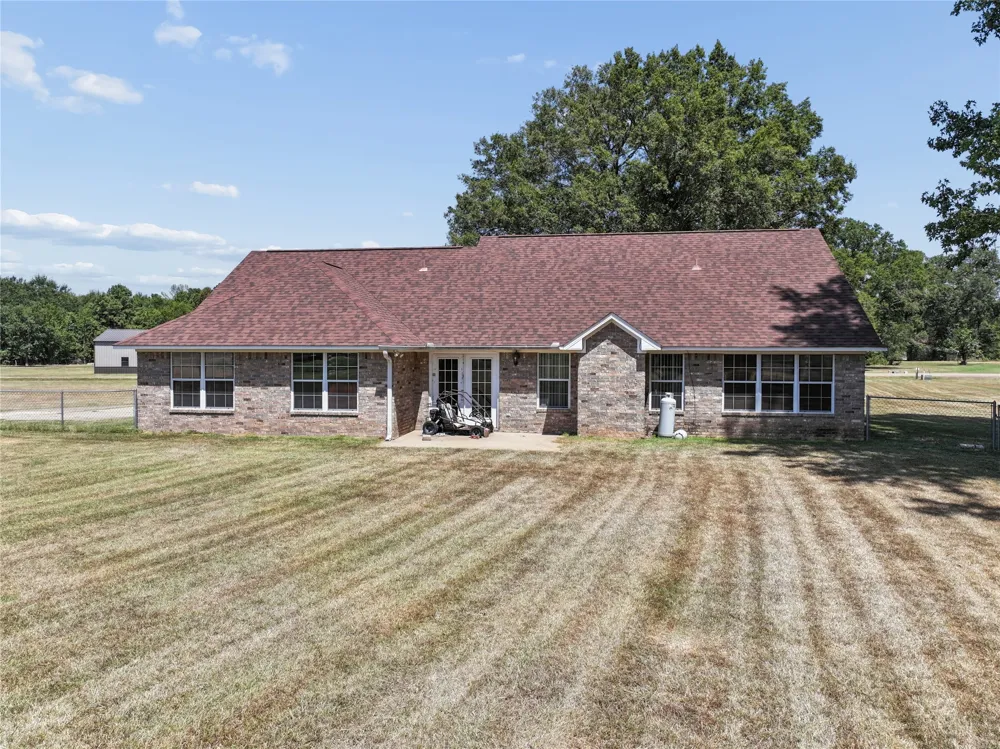 115 Barkman Creek Trace Rd Hooks, TX 75561