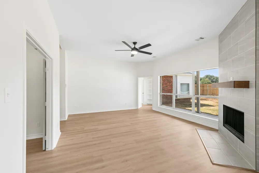 636 Whitetail Deer Lane Crowley, TX 76036