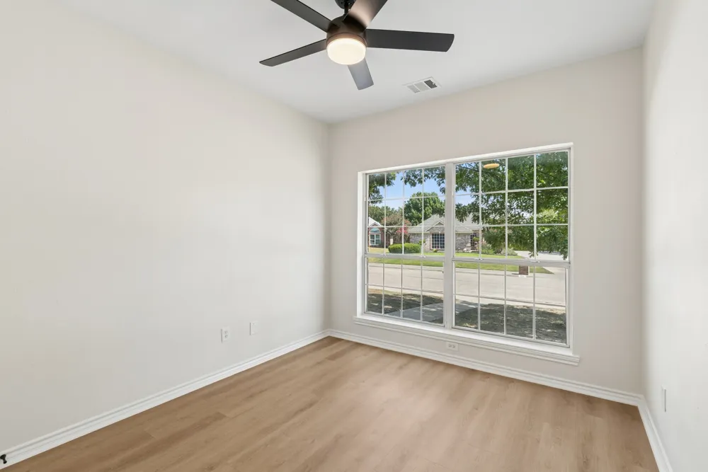 636 Whitetail Deer Lane Crowley, TX 76036