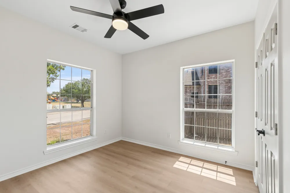636 Whitetail Deer Lane Crowley, TX 76036