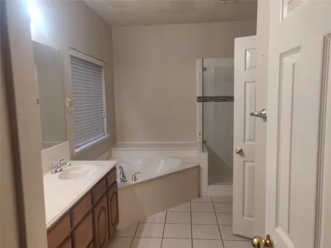 1426 Kingsley Drive