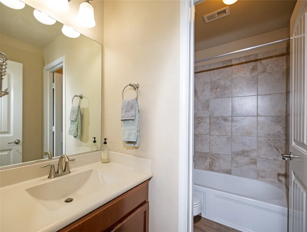 3115 Cassinia Parkway Heartland, TX 75126