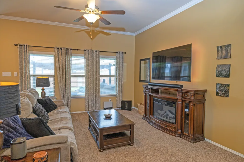 3115 Cassinia Parkway Heartland, TX 75126