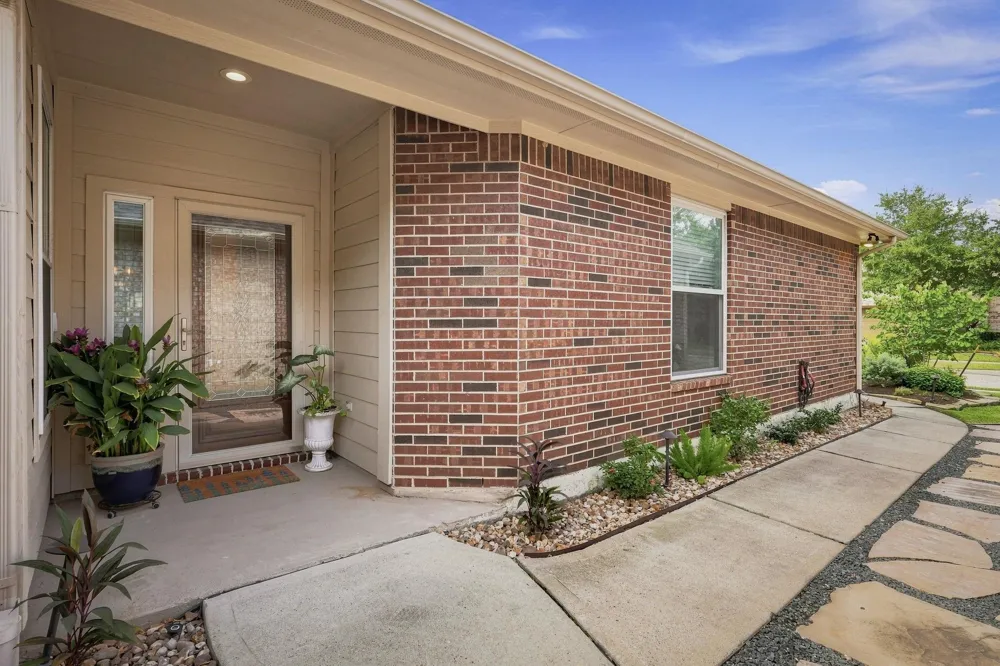 9426 Raven Lake Court Cypress, TX 77433