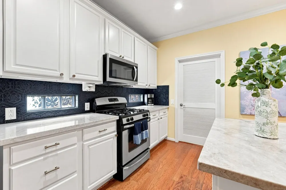 9426 Raven Lake Court Cypress, TX 77433