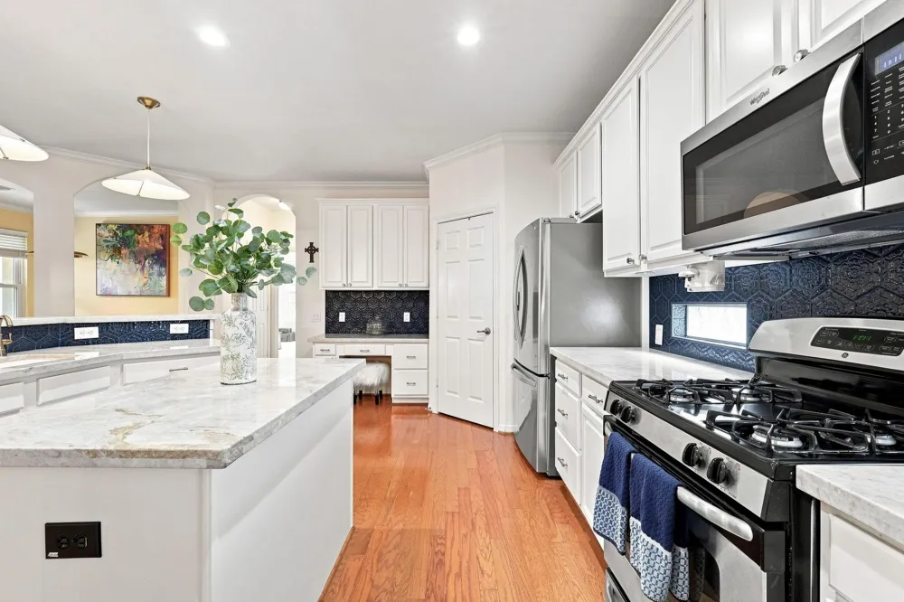 9426 Raven Lake Court Cypress, TX 77433