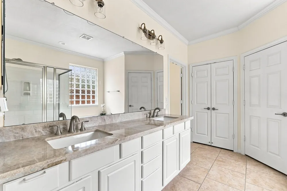 9426 Raven Lake Court Cypress, TX 77433