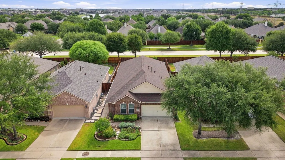 9426 Raven Lake Court Cypress, TX 77433