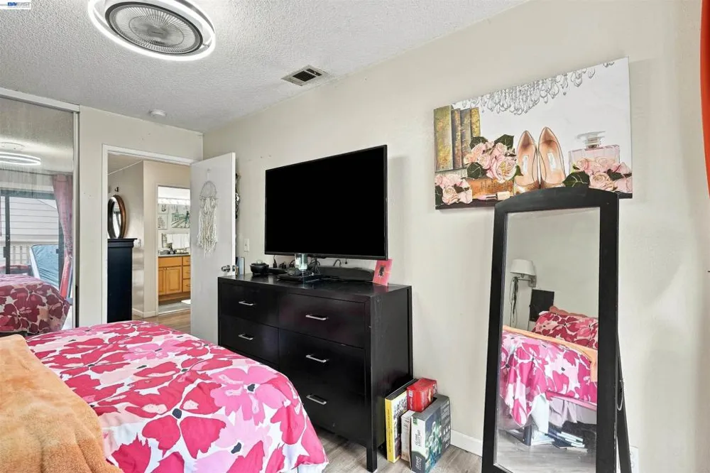 3814 Via Verdi Richmond, CA 94803