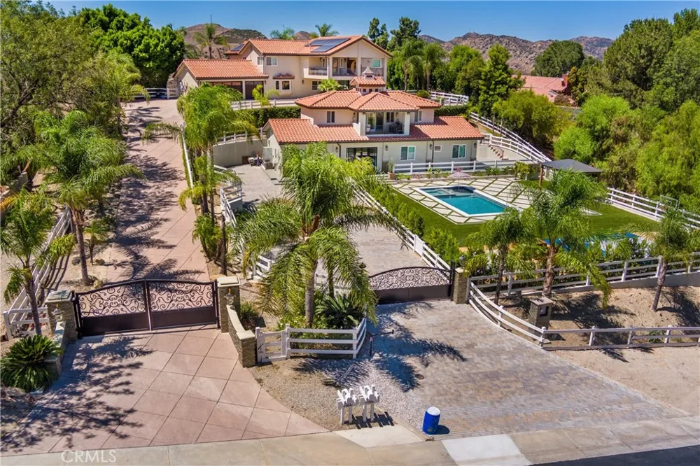 343 Bell Canyon Bell Canyon, CA 91307