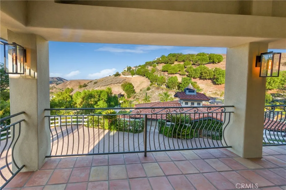 343 Bell Canyon Bell Canyon, CA 91307