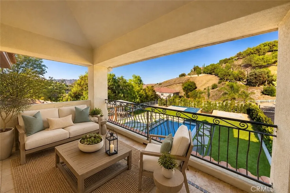 343 Bell Canyon Bell Canyon, CA 91307