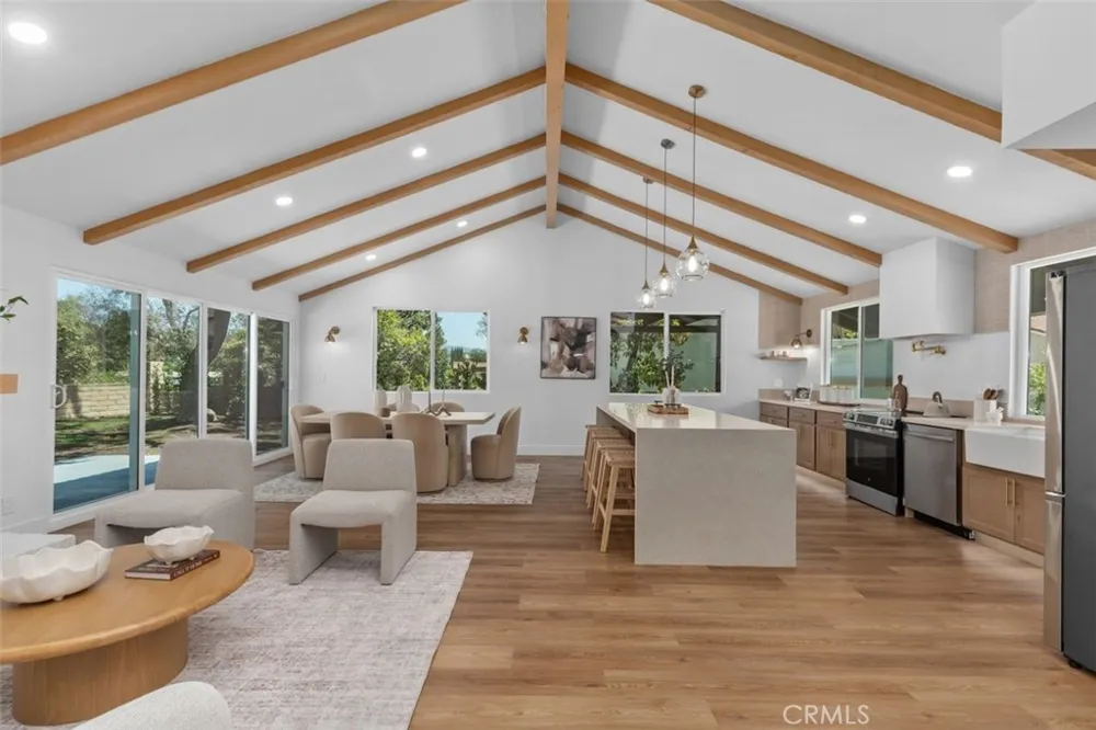 27241 Mariscal Mission Viejo, CA 92691