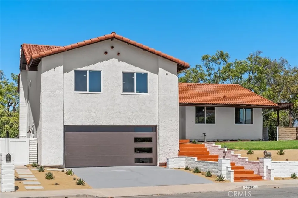 27241 Mariscal Mission Viejo, CA 92691