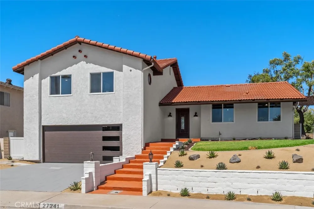 27241 Mariscal Mission Viejo, CA 92691