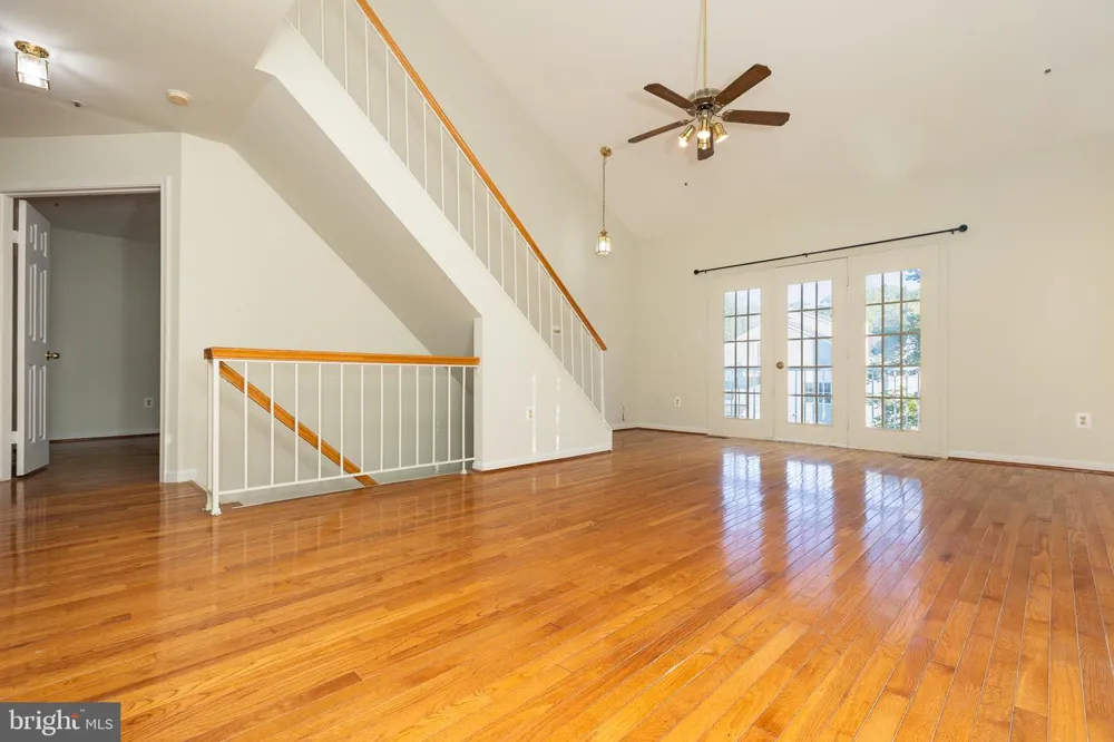 19026 AMARILLO DRIVE #143 Germantown, MD 20874