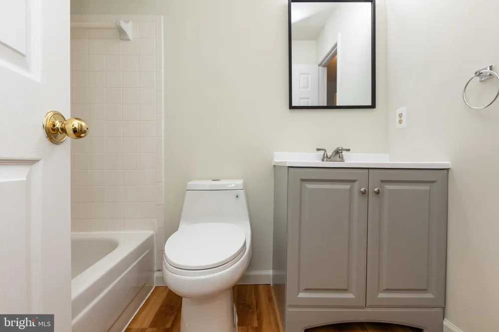 19026 AMARILLO DRIVE #143 Germantown, MD 20874