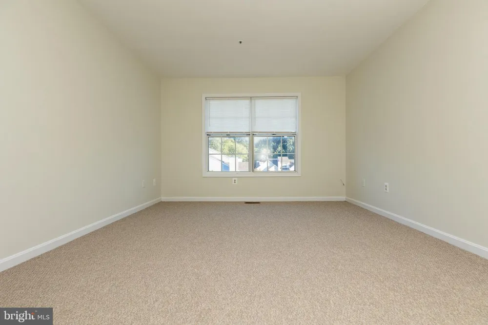 19026 AMARILLO DRIVE #143 Germantown, MD 20874