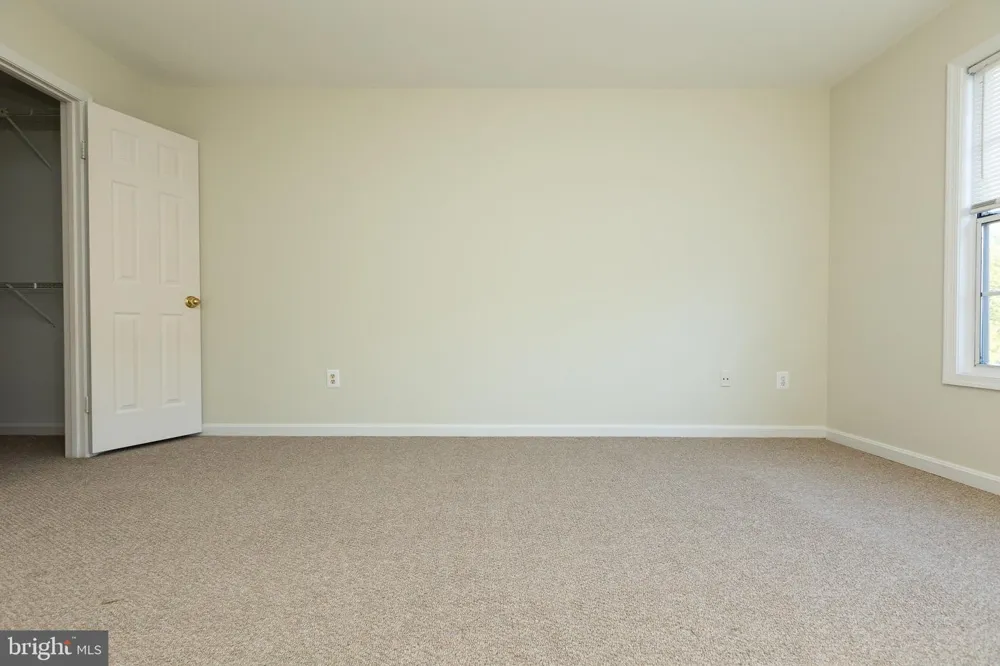 19026 AMARILLO DRIVE #143 Germantown, MD 20874