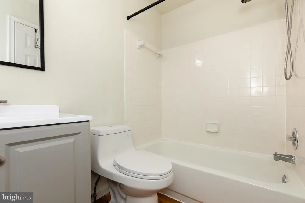 19026 AMARILLO DRIVE #143 Germantown, MD 20874