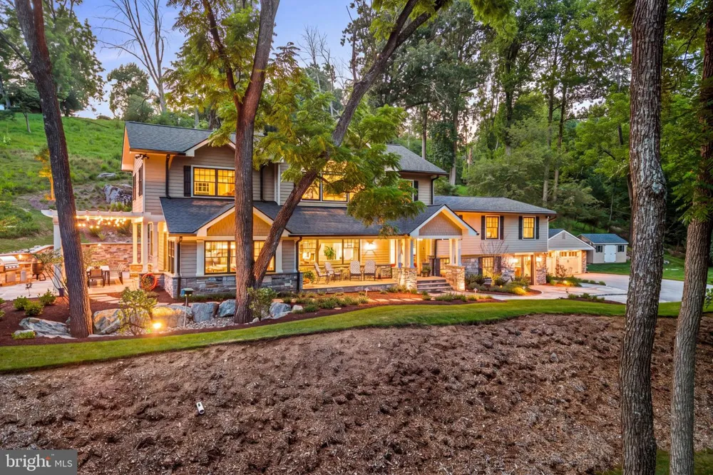 4113 HOLLOW ROAD Phoenixville, PA 19460