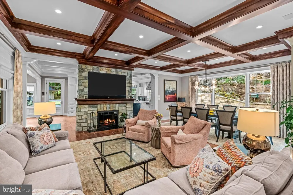 4113 HOLLOW ROAD Phoenixville, PA 19460