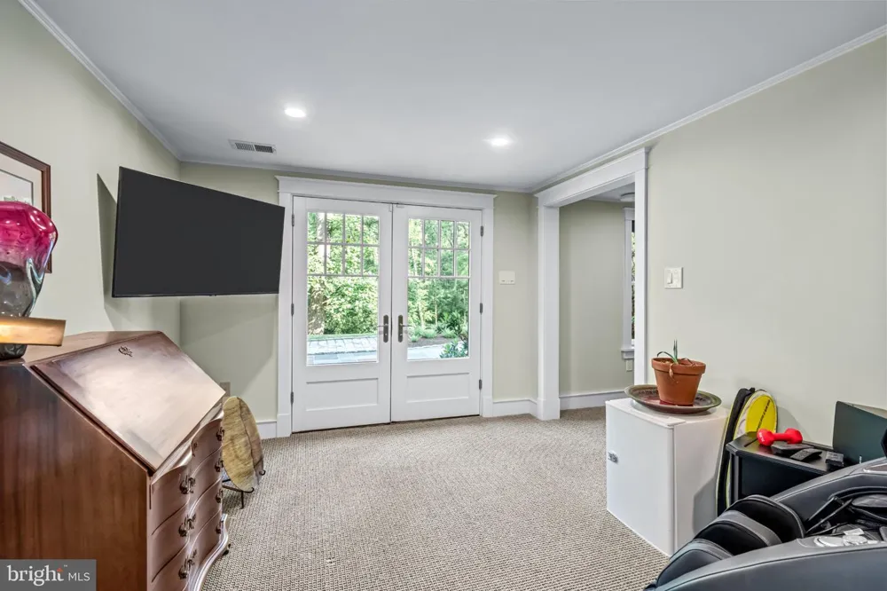 4113 HOLLOW ROAD Phoenixville, PA 19460
