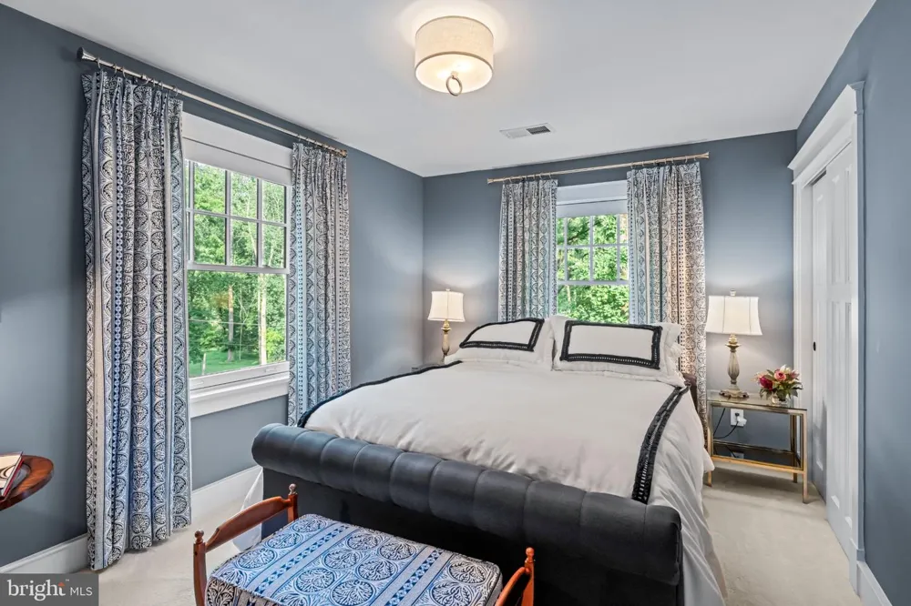 4113 HOLLOW ROAD Phoenixville, PA 19460