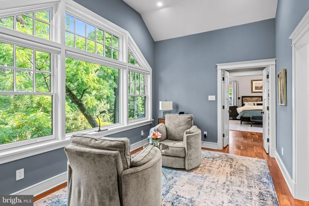 4113 HOLLOW ROAD Phoenixville, PA 19460
