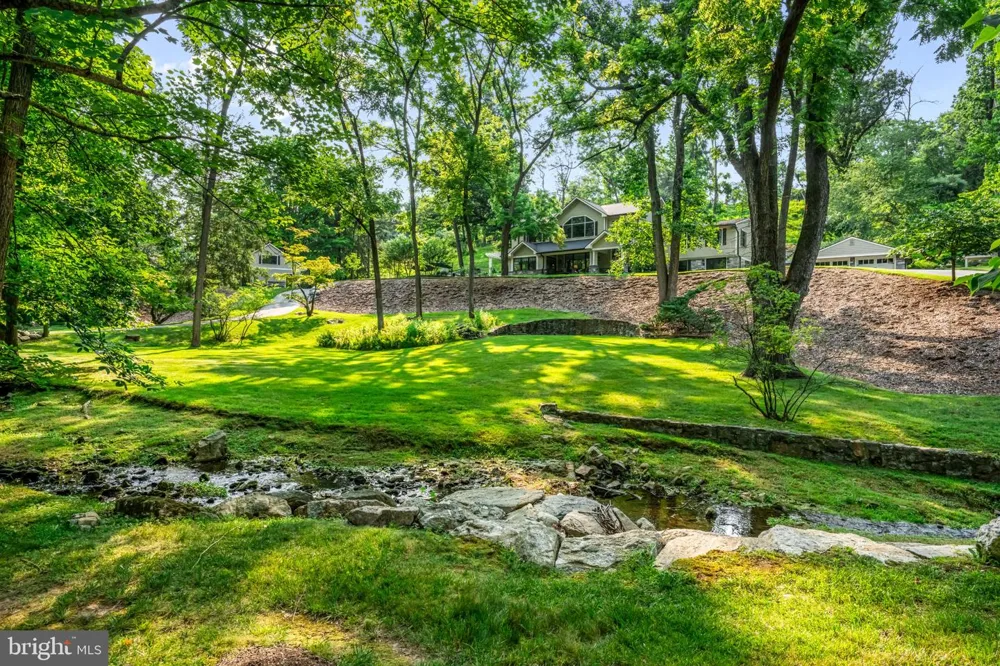 4113 HOLLOW ROAD Phoenixville, PA 19460
