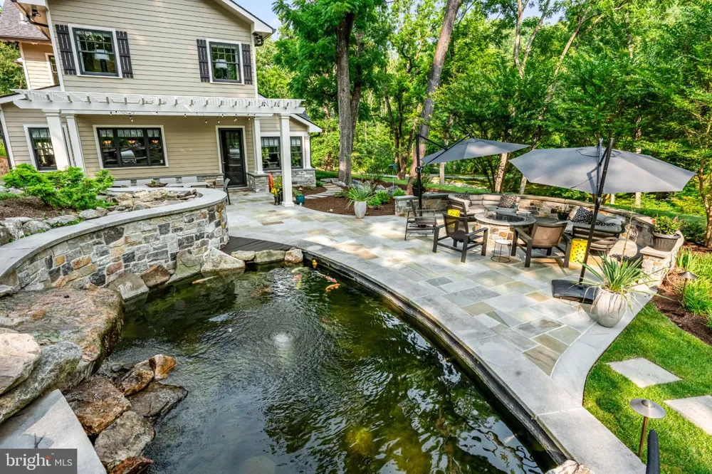 4113 HOLLOW ROAD Phoenixville, PA 19460
