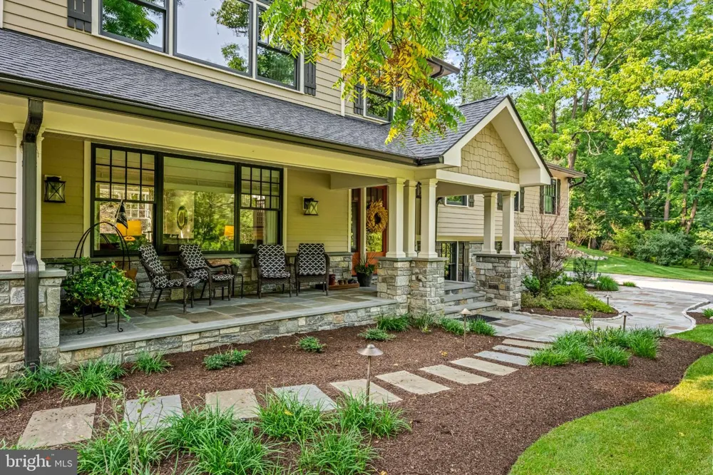 4113 HOLLOW ROAD Phoenixville, PA 19460