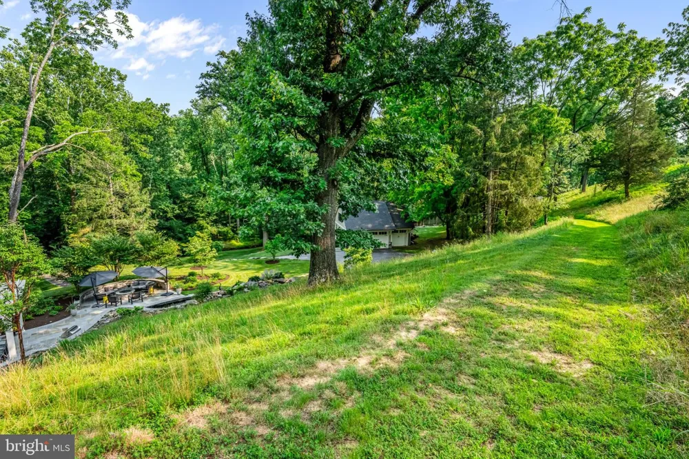 4113 HOLLOW ROAD Phoenixville, PA 19460
