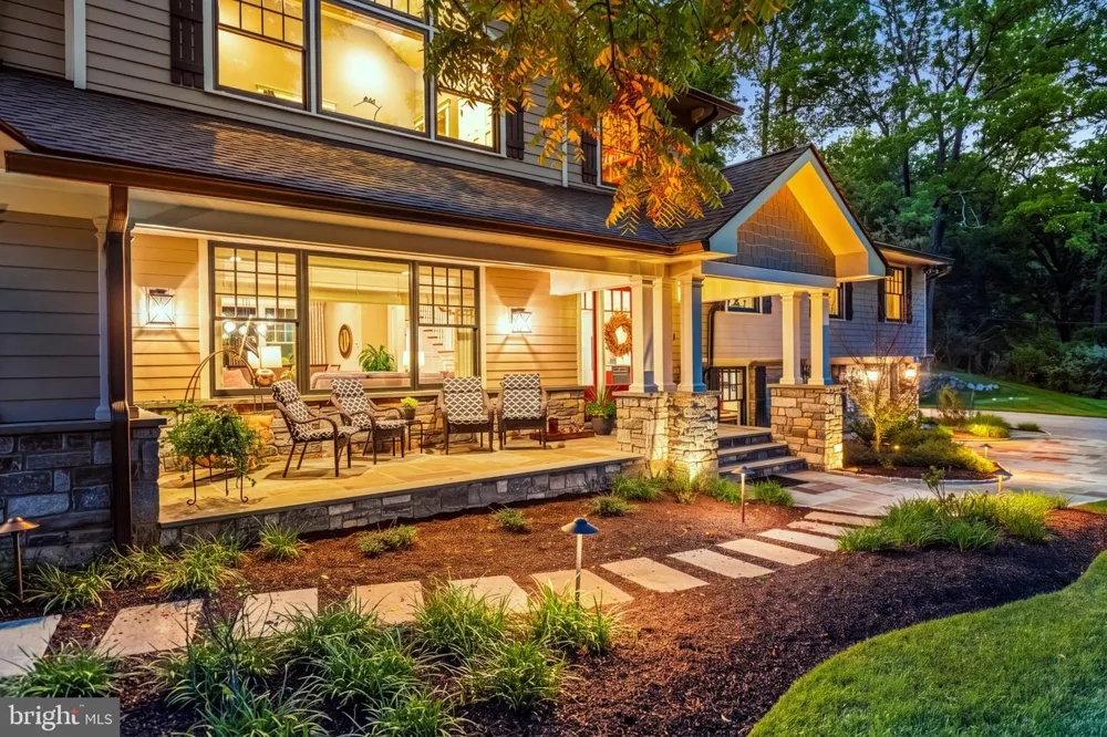 4113 HOLLOW ROAD Phoenixville, PA 19460