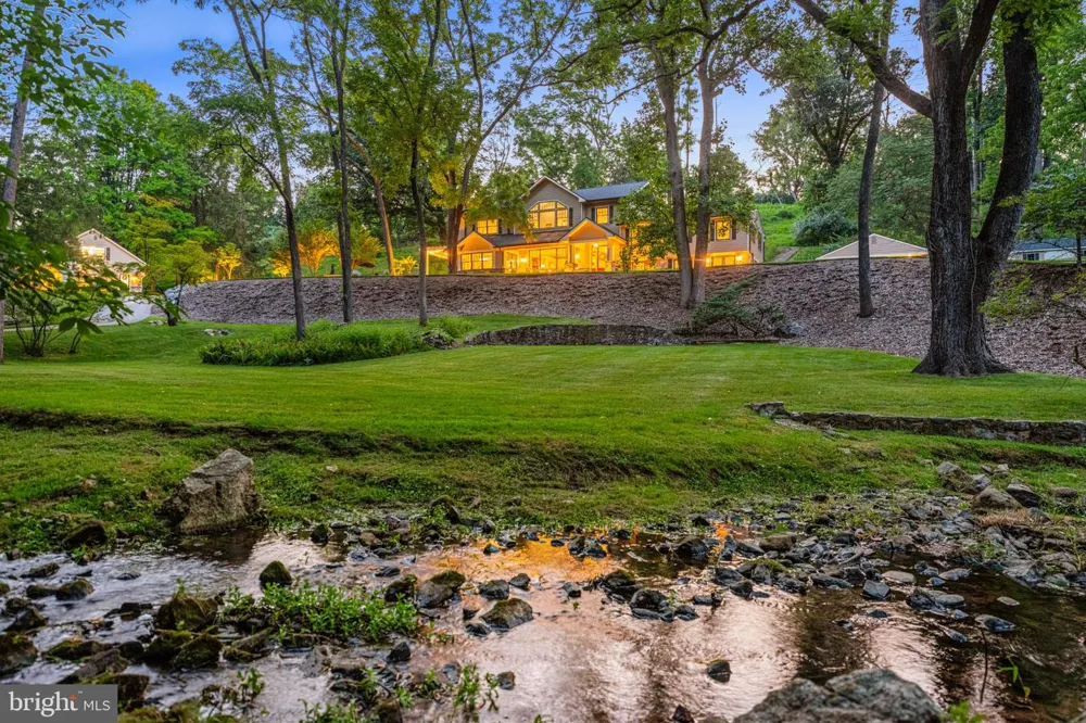 4113 HOLLOW ROAD Phoenixville, PA 19460