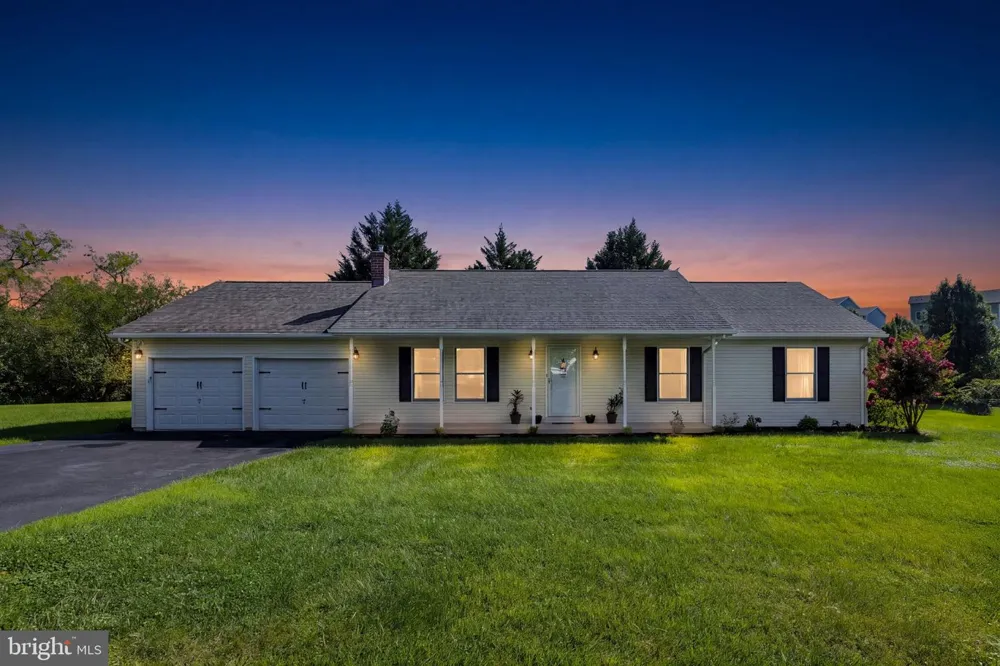 732 DUCHESS WAY Martinsburg, WV 25403