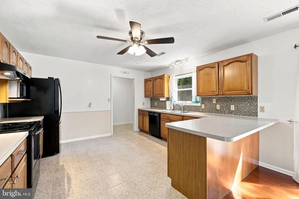 732 DUCHESS WAY Martinsburg, WV 25403