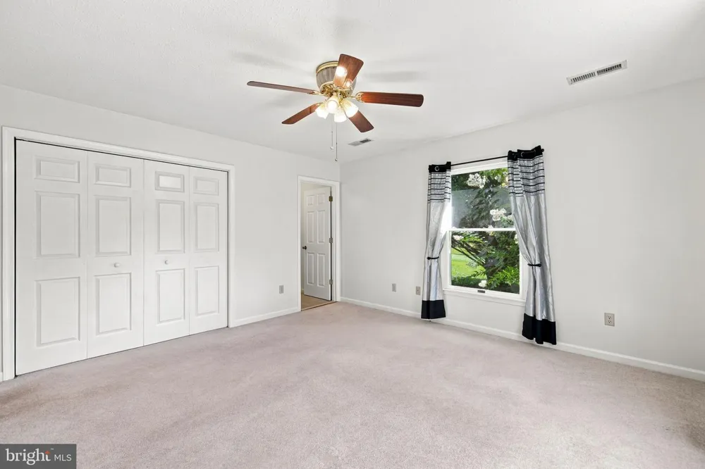 732 DUCHESS WAY Martinsburg, WV 25403