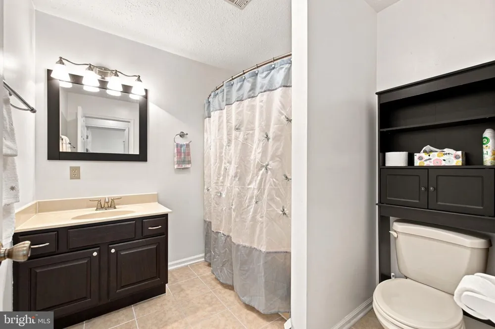 732 DUCHESS WAY Martinsburg, WV 25403