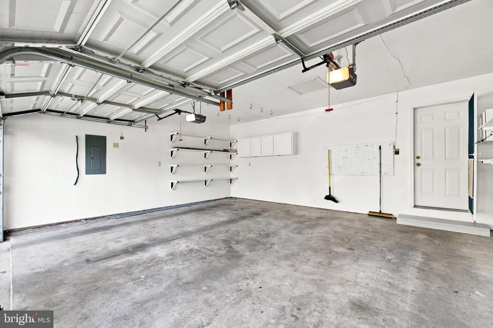 732 DUCHESS WAY Martinsburg, WV 25403