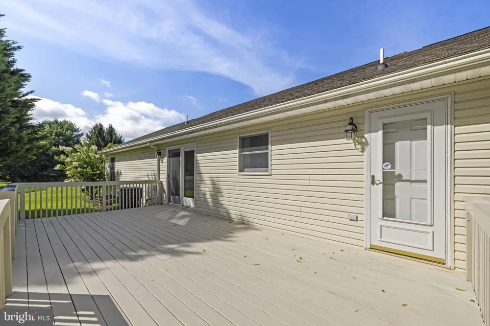 732 DUCHESS WAY Martinsburg, WV 25403