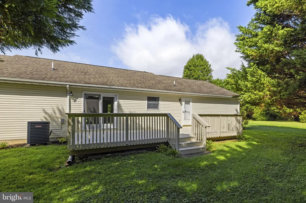 732 DUCHESS WAY Martinsburg, WV 25403