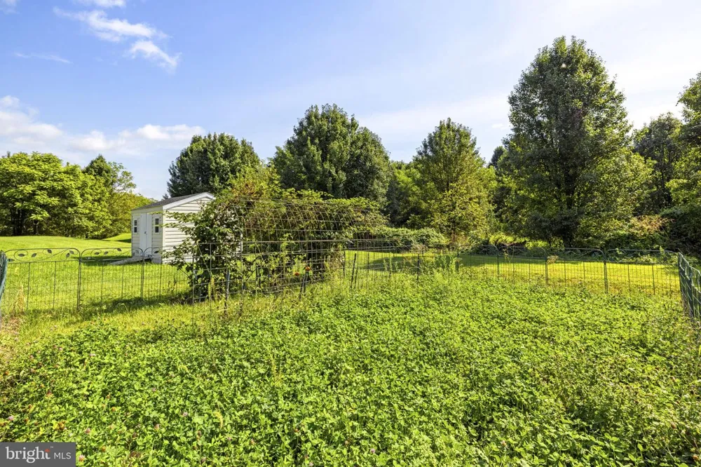 732 DUCHESS WAY Martinsburg, WV 25403